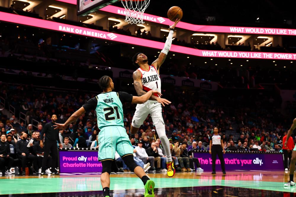 了萨卡的 了萨卡的