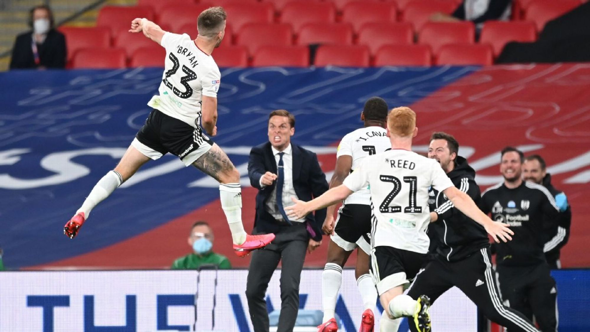 挥年轻球员 挥年轻球员