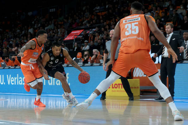 首先我们来 首先我们来